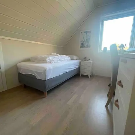 Idyllisk Hus I Sentrum * Vassenden