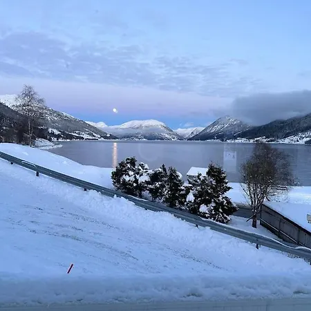 Idyllisk Hus I Sentrum Villaer *